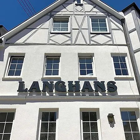 Langhans Hotel 3*